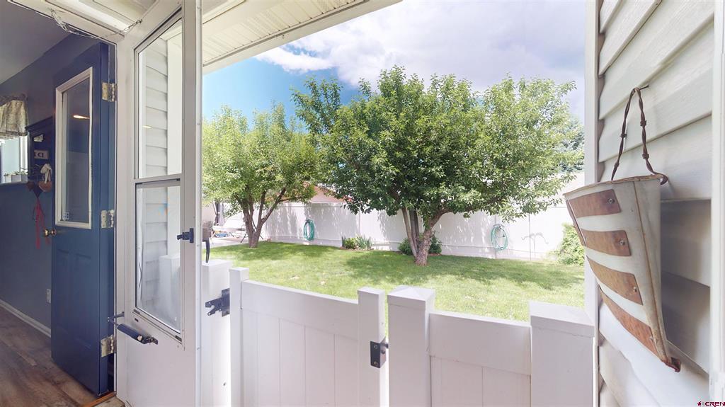 13571 Ragged Mountain Drive