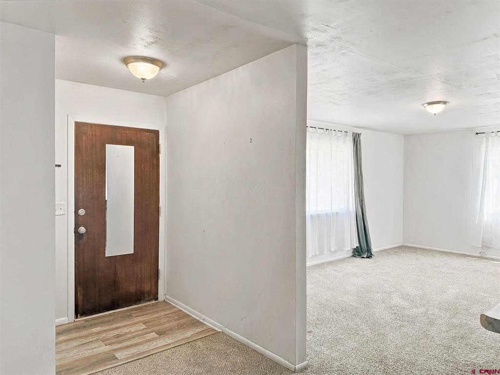 41 Pan American Avenue