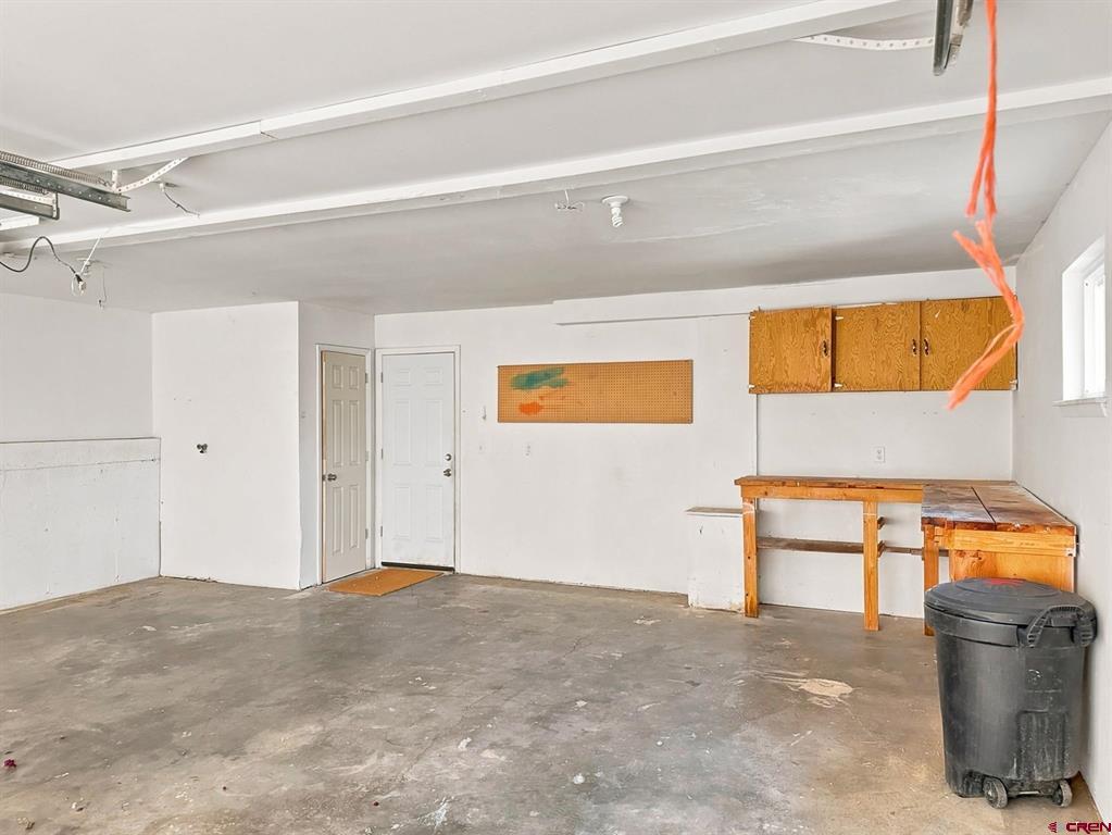 41 Pan American Avenue