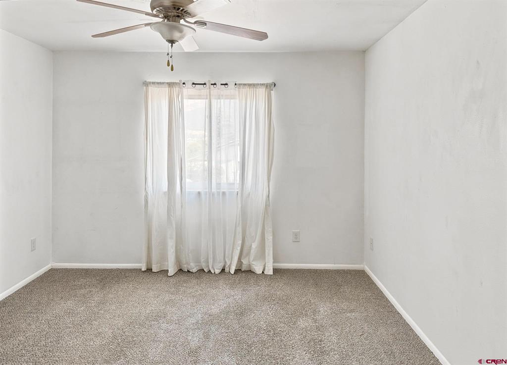 41 Pan American Avenue