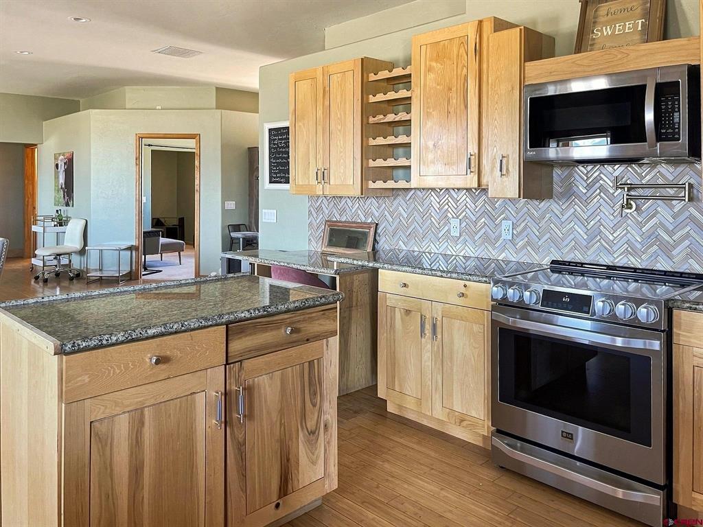 38156 Fruitland Mesa Road