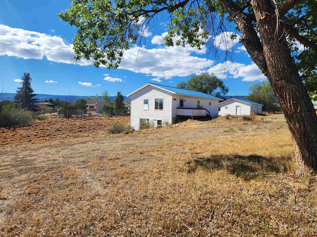 17483 Surface Creek Road