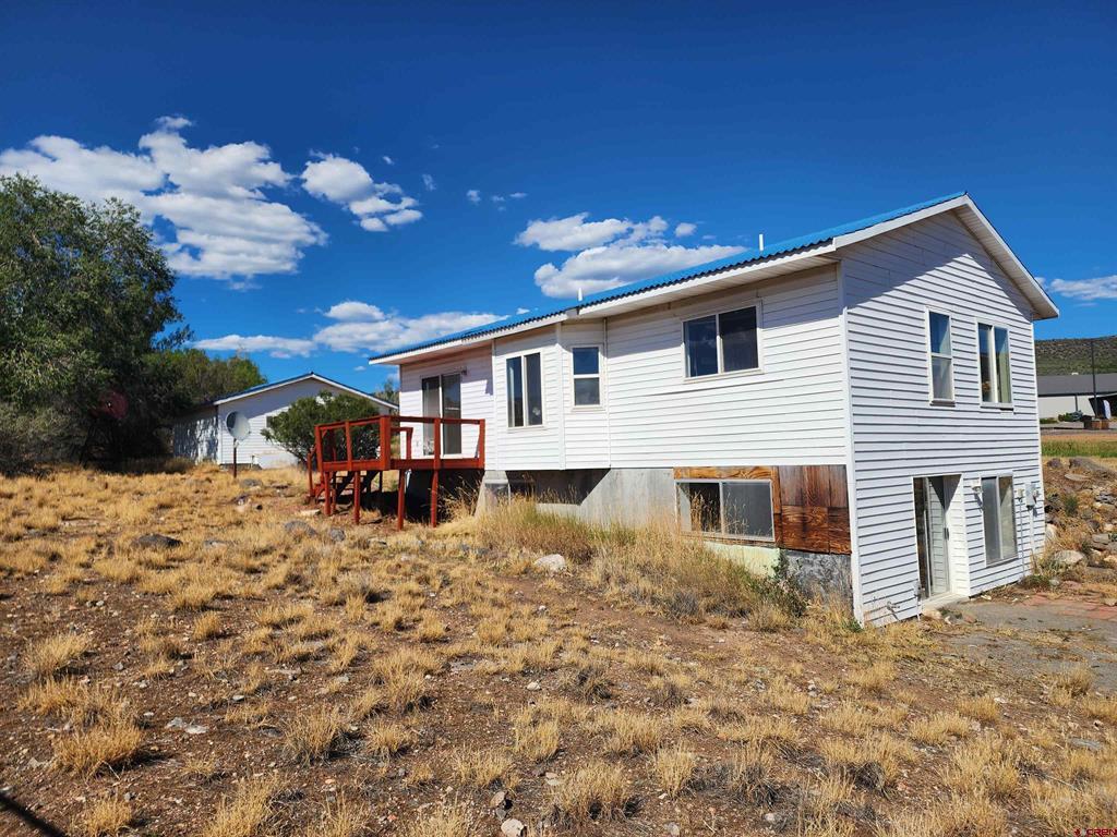 17483 Surface Creek Road