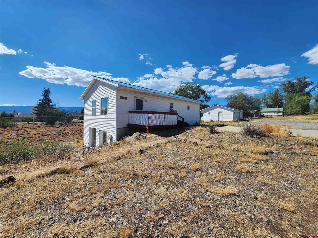 17483 Surface Creek Road