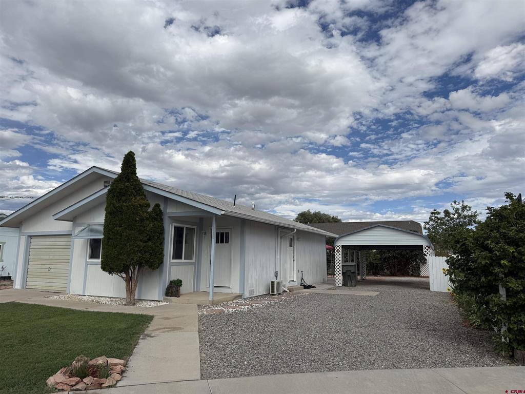 1948 Columbine Court