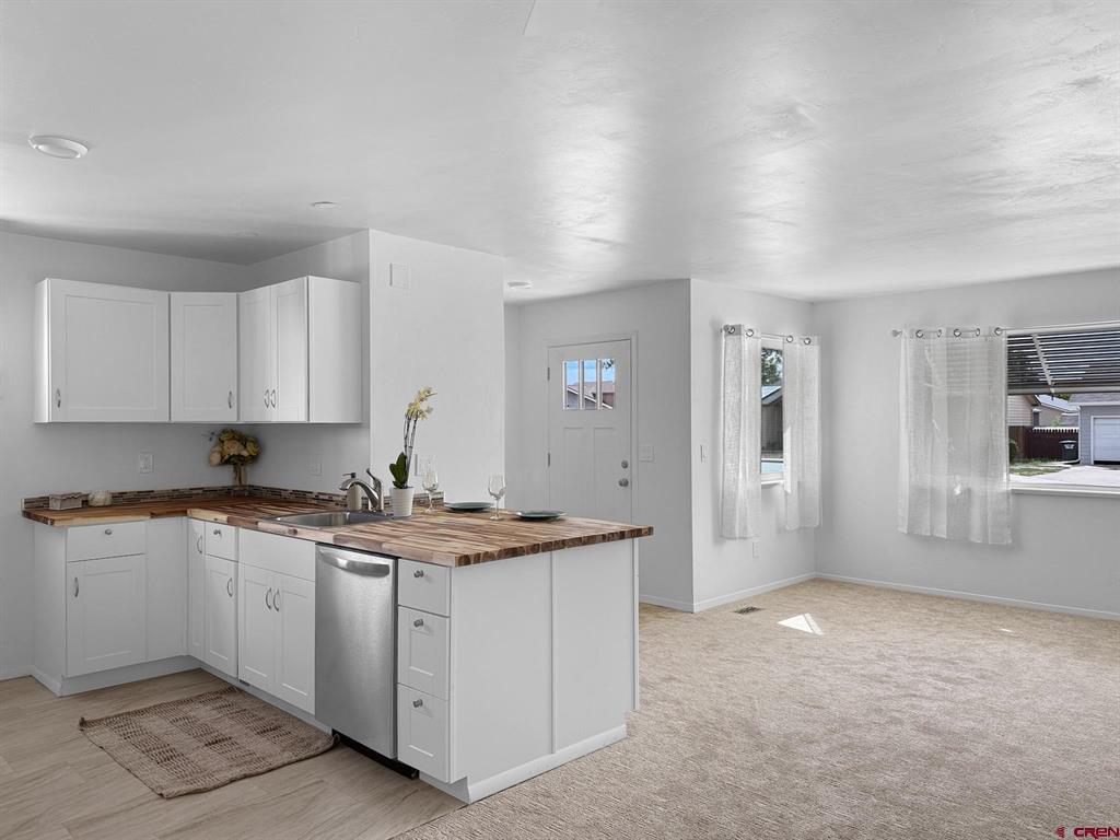 1948 Columbine Court