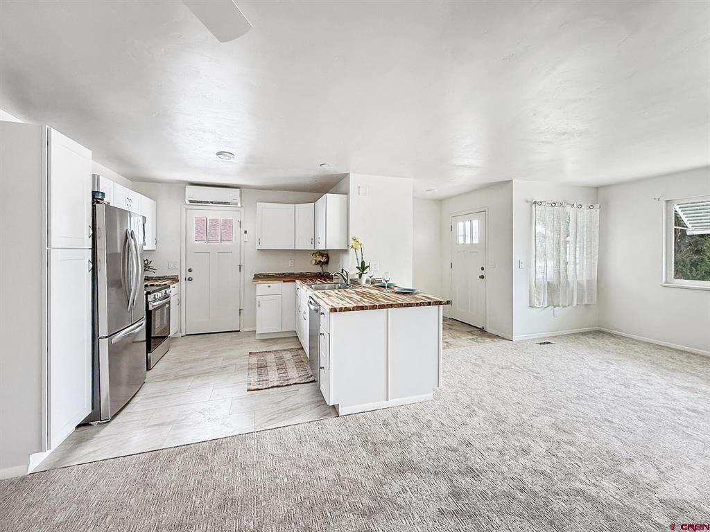 1948 Columbine Court