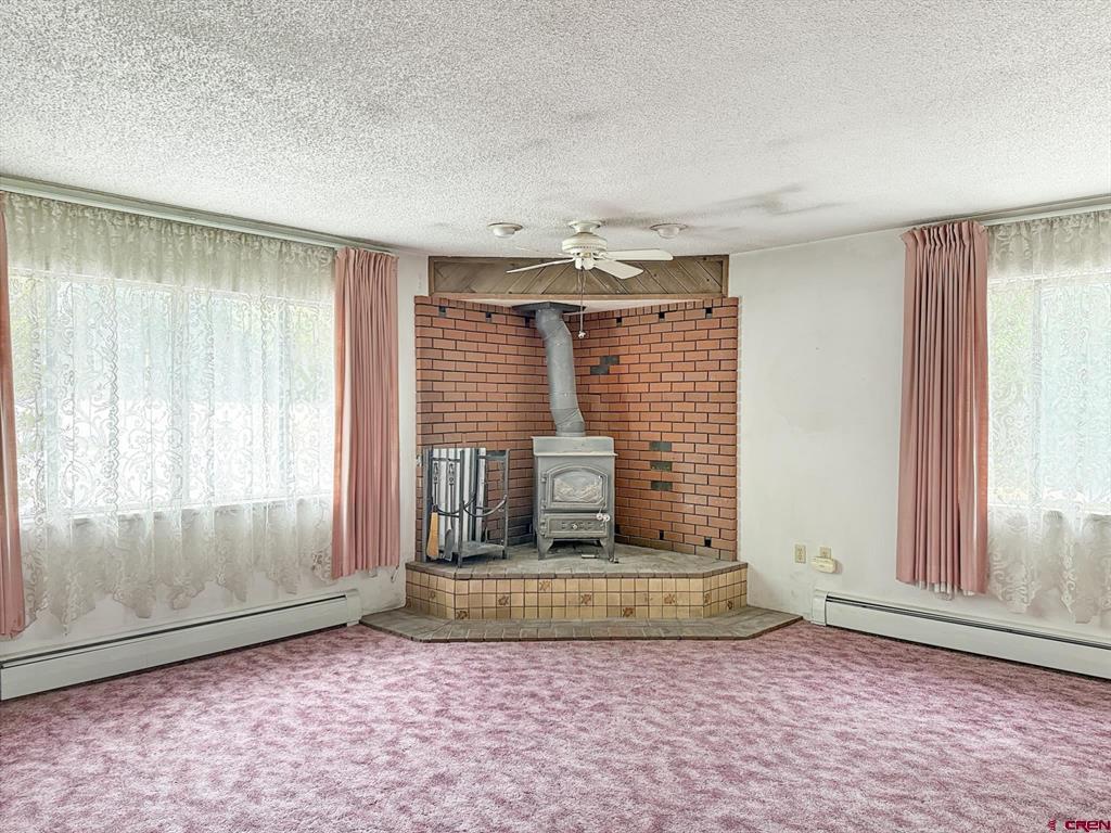 592 Grand Avenue