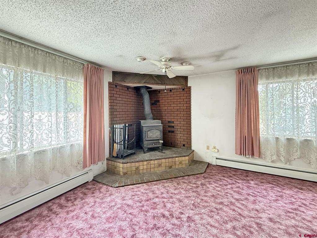 592 Grand Avenue