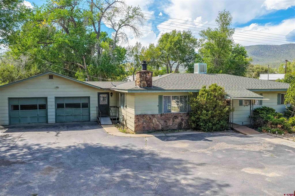 592 Grand Avenue