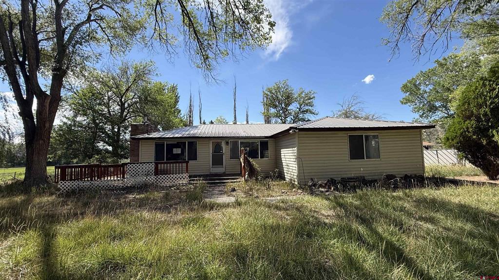 828 1600 Road
