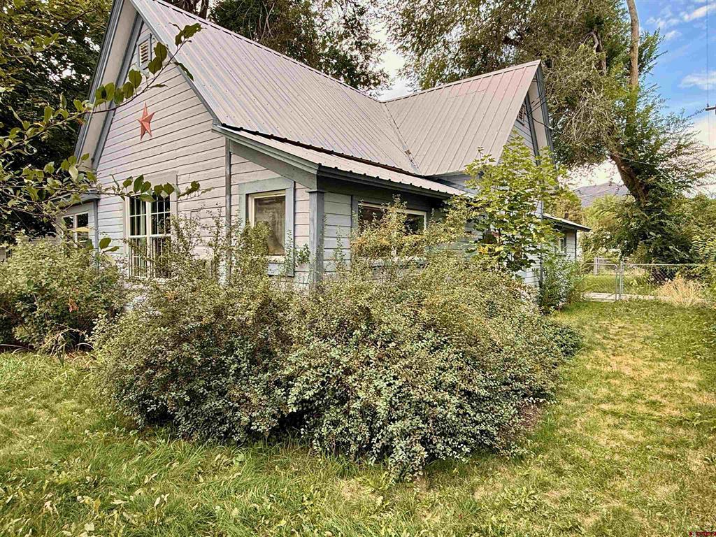 708 3rd Street