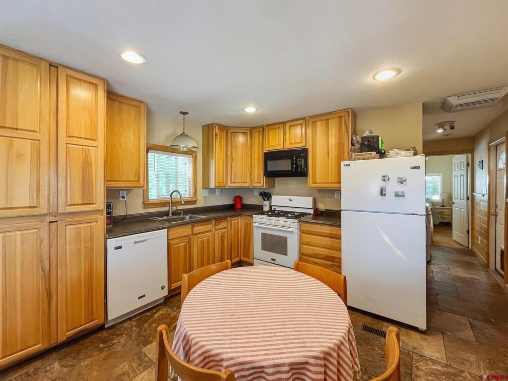 310 Knob Hill Circle Drive