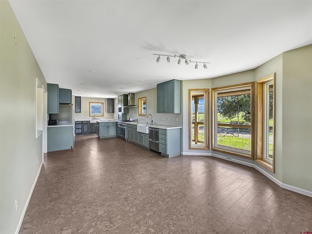 38164 Fruitland Mesa Road