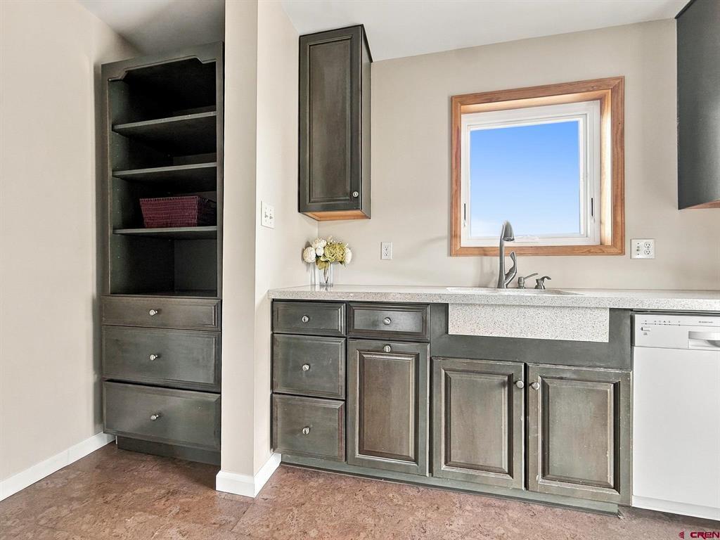 38164 Fruitland Mesa Road
