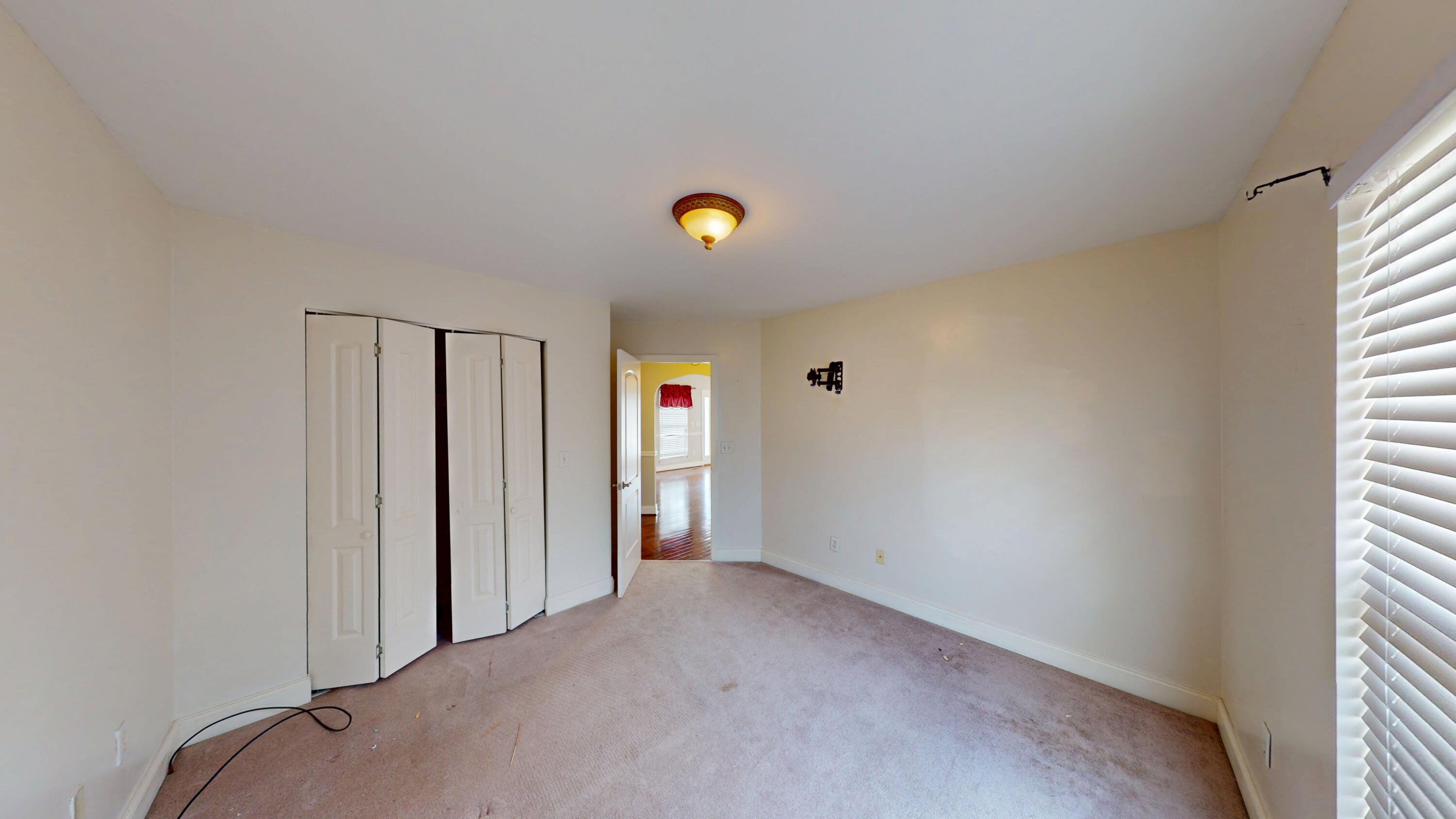 146 Hunters Walk
