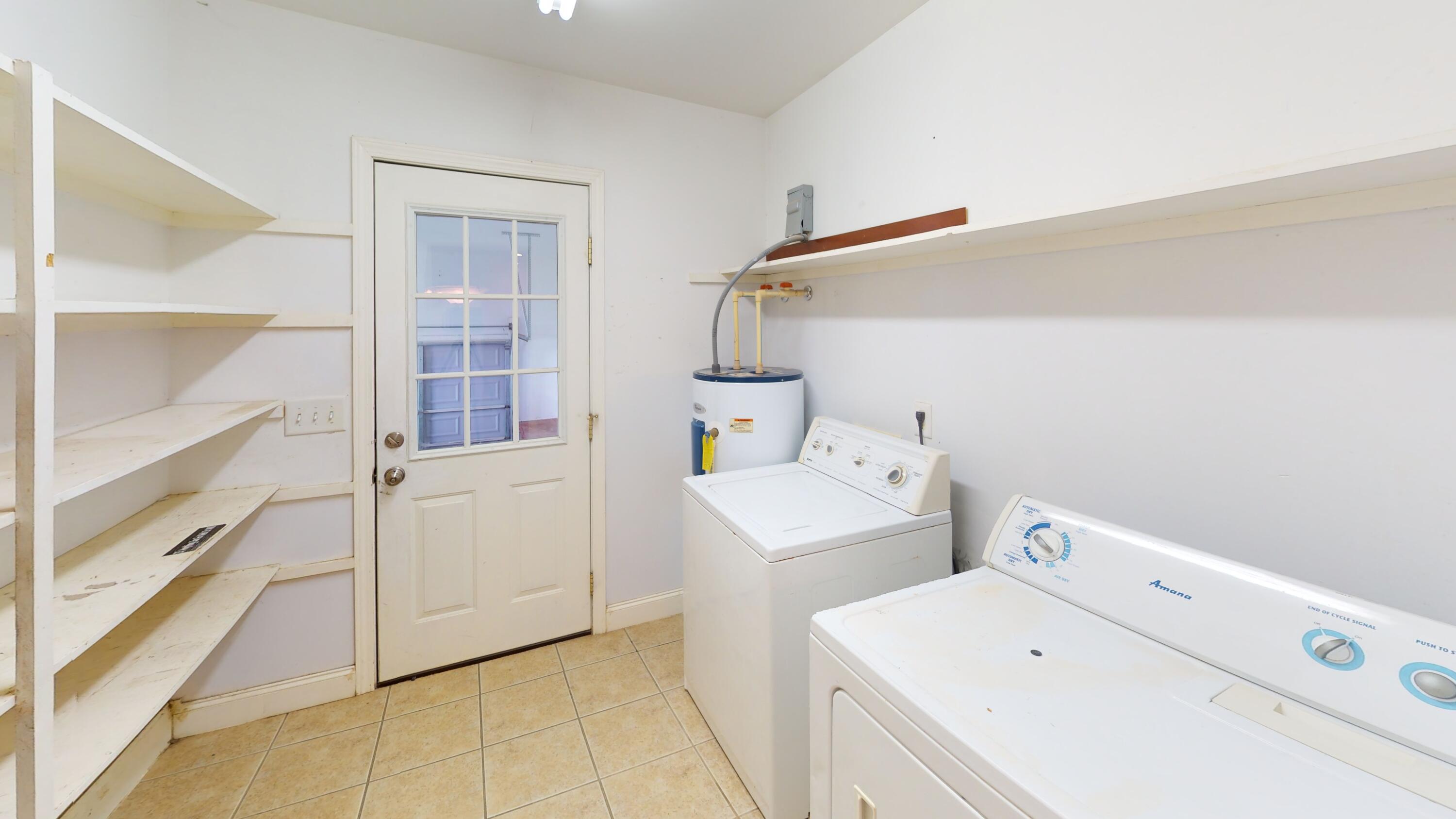 146 Hunters Walk