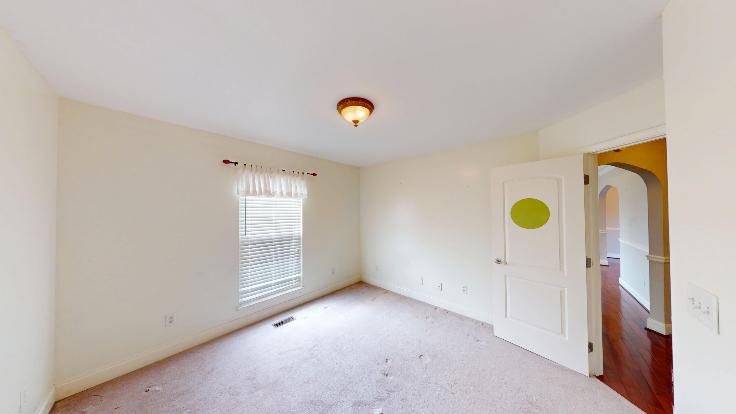 146 Hunters Walk