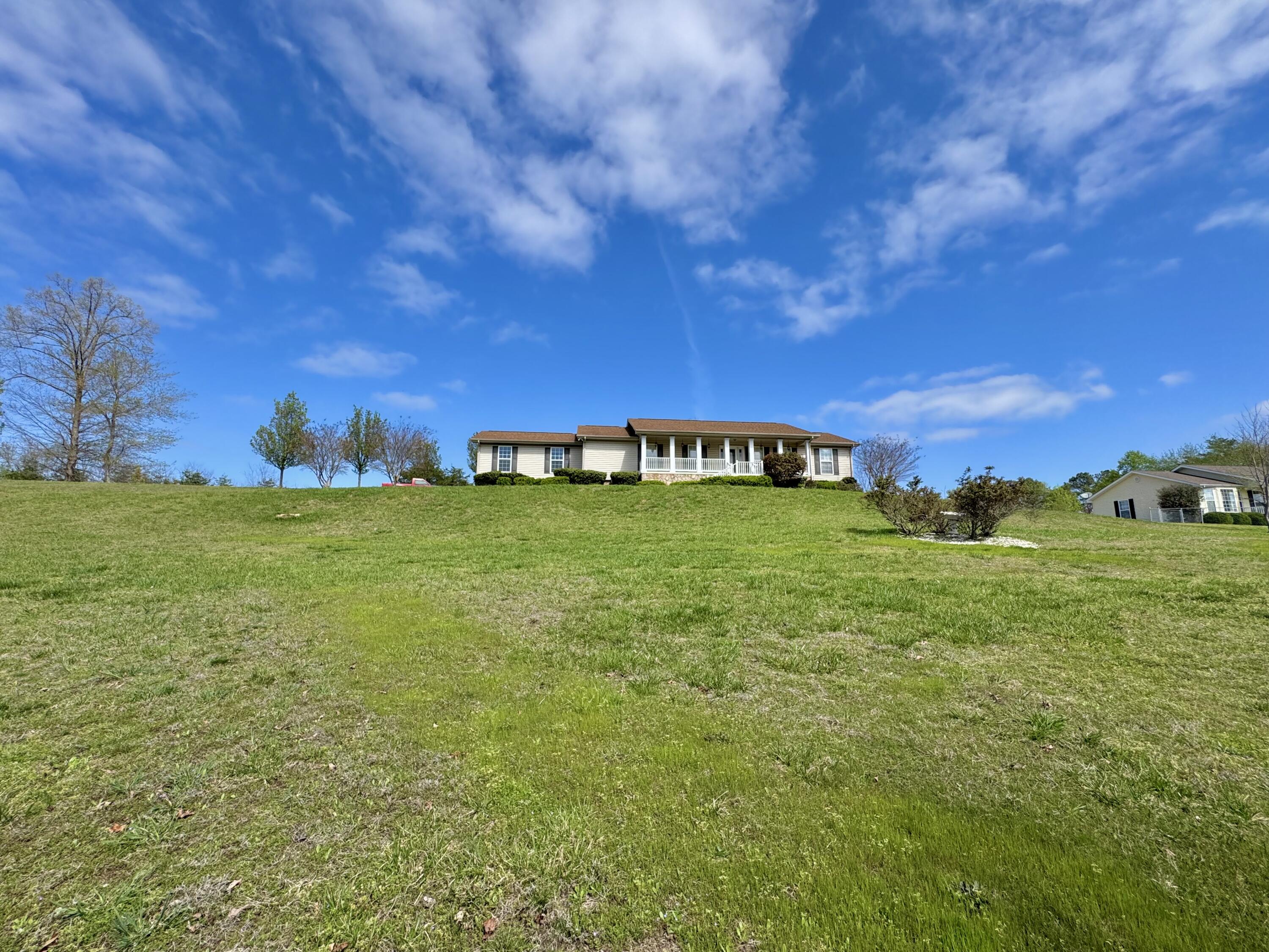 146 Hunters Walk