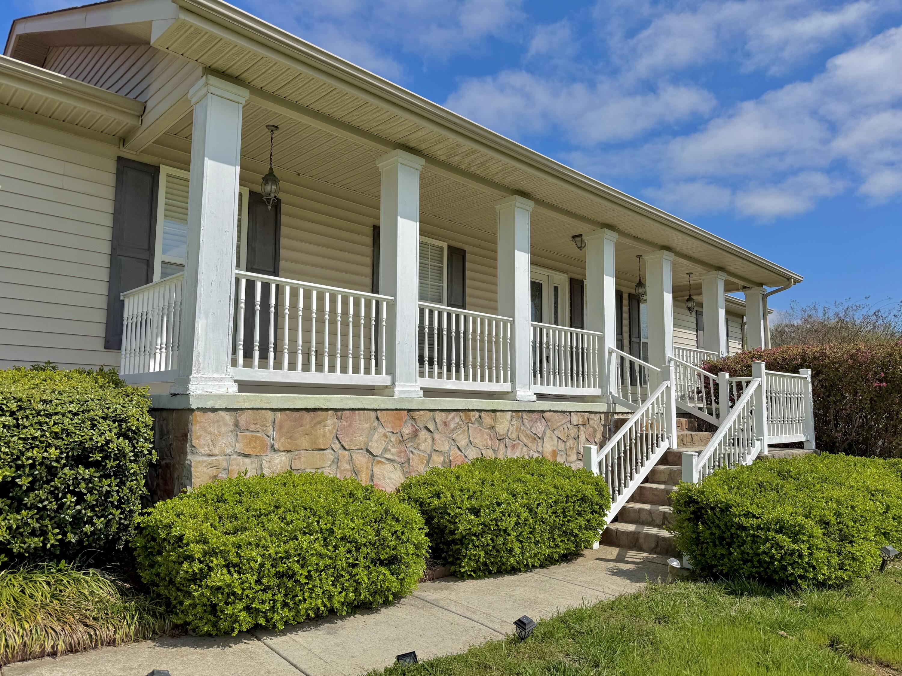 146 Hunters Walk