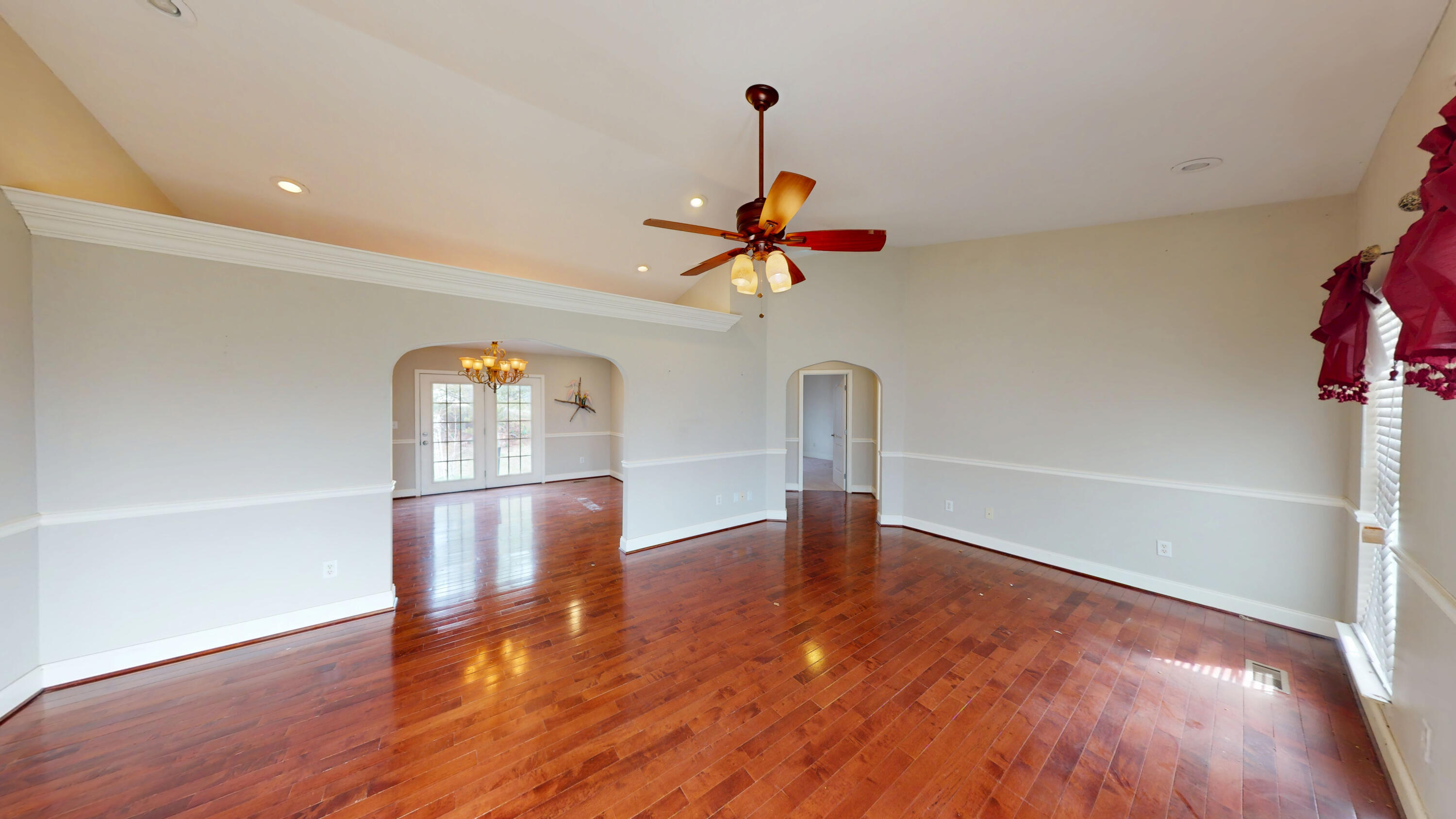 146 Hunters Walk