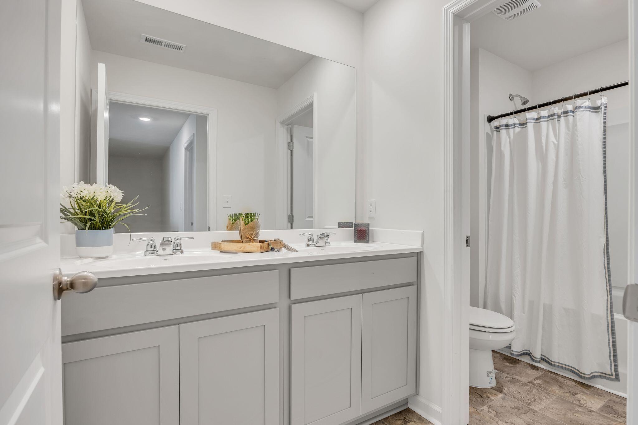 8621 Bramble Berry Lane