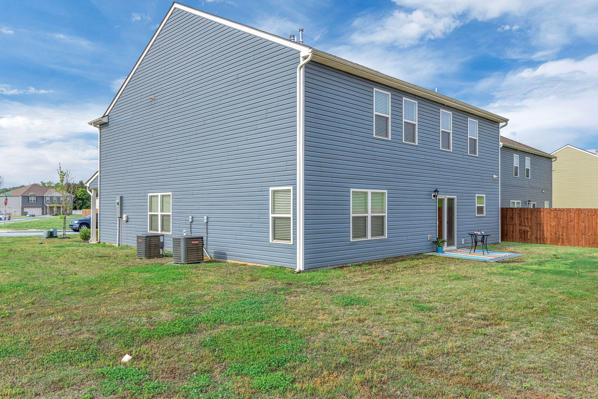 8621 Bramble Berry Lane