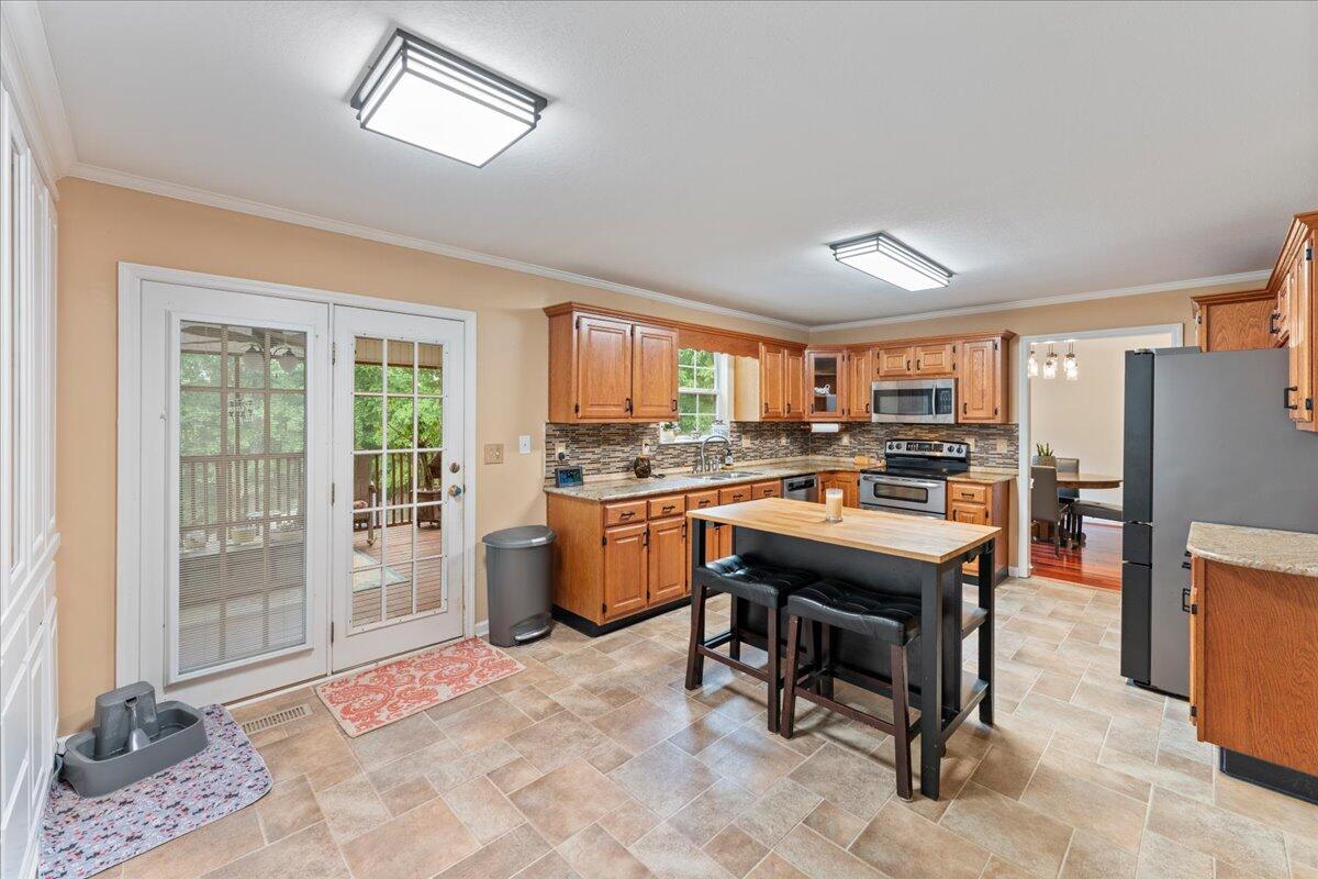 8928 Brookhill Drive