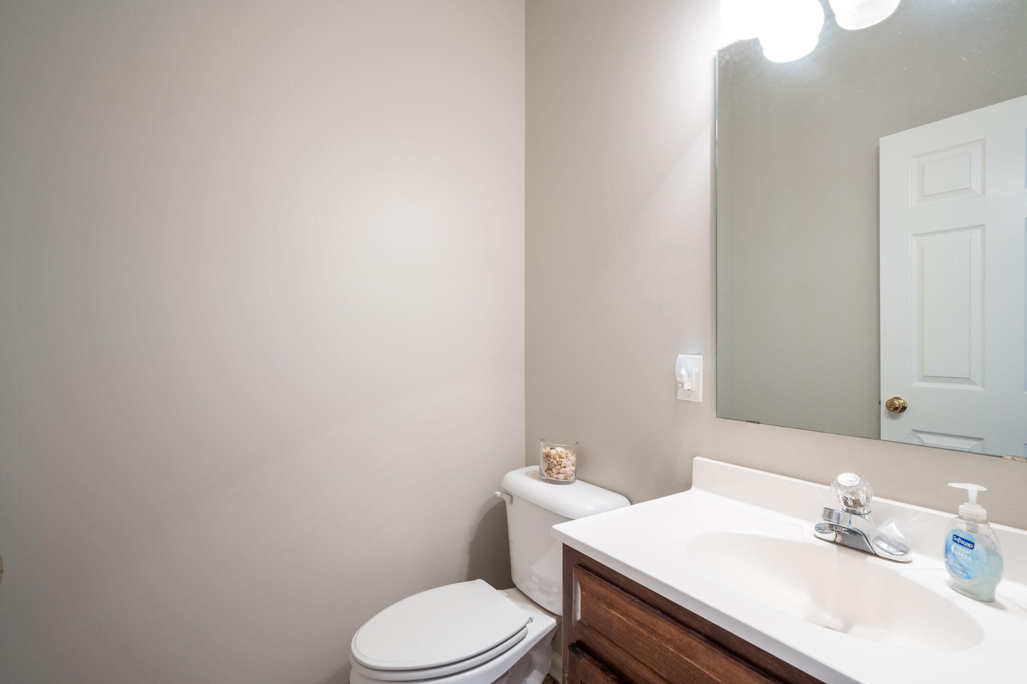 1925 Rosebrook Drive