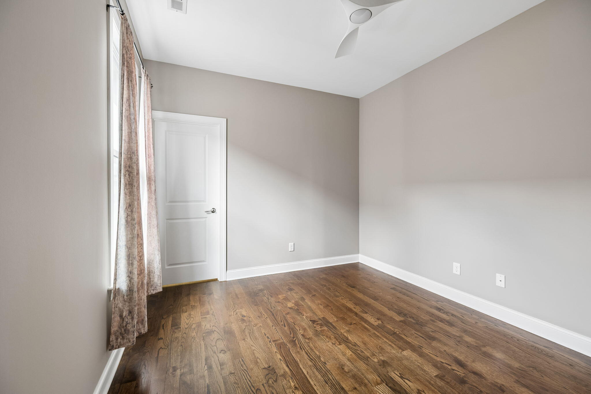 619 E 16th Street, Lot 4