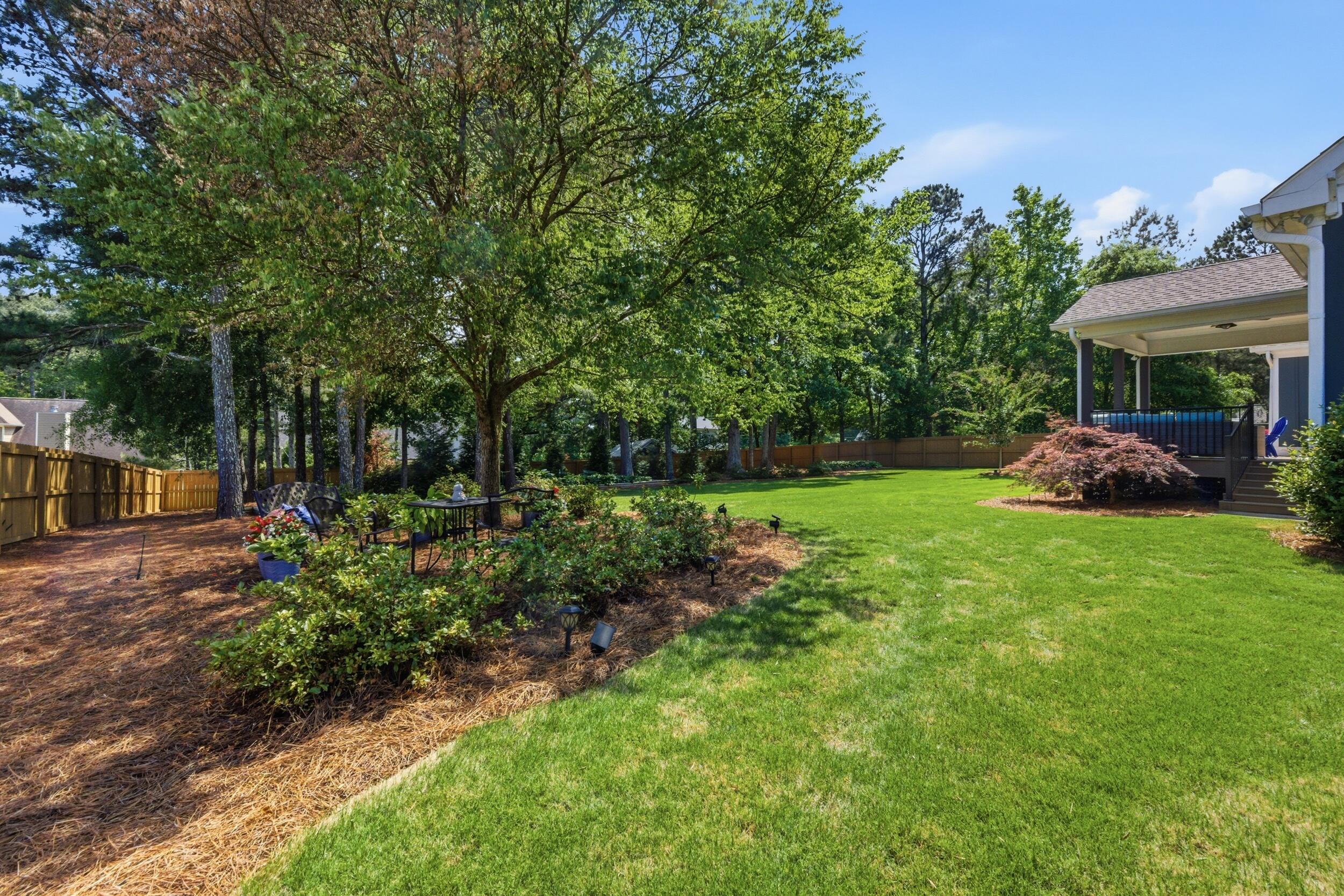 31 Walking Horse Drive NW