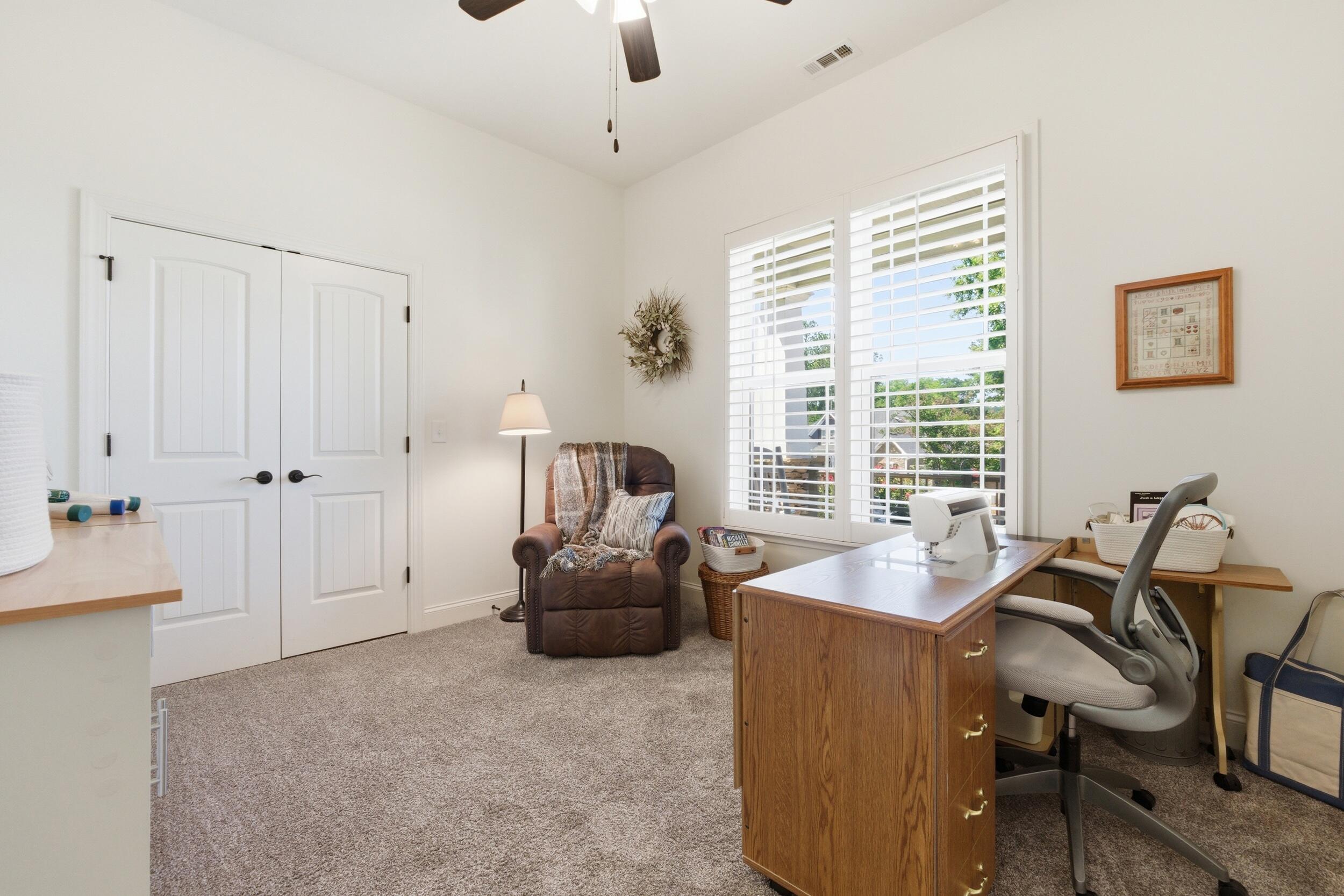 31 Walking Horse Drive NW