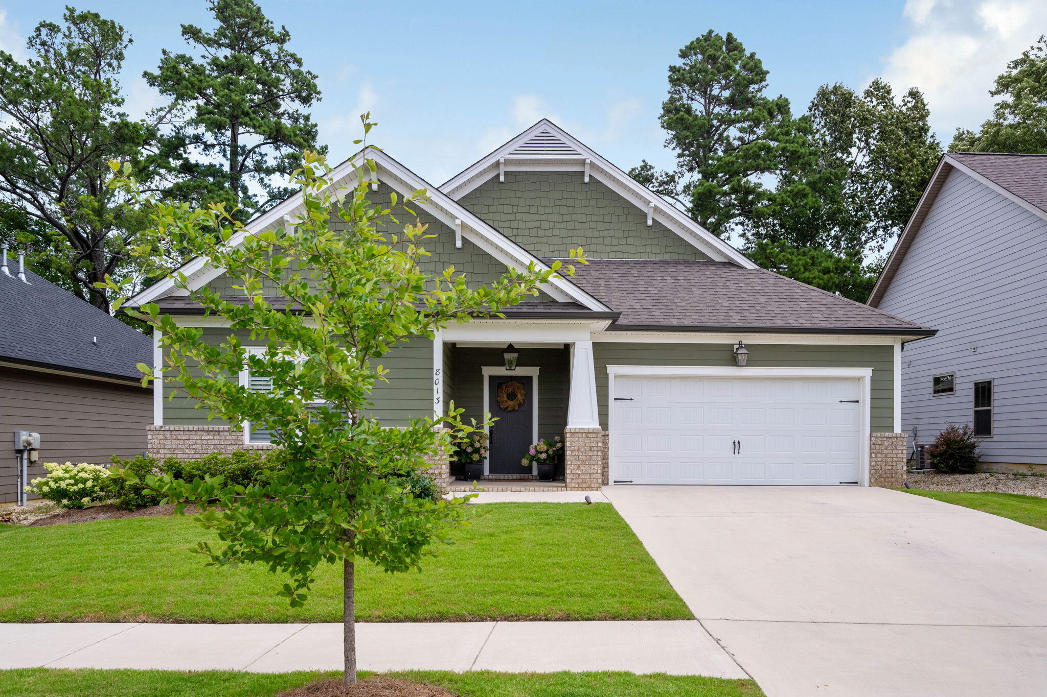 8013 Slugger Way