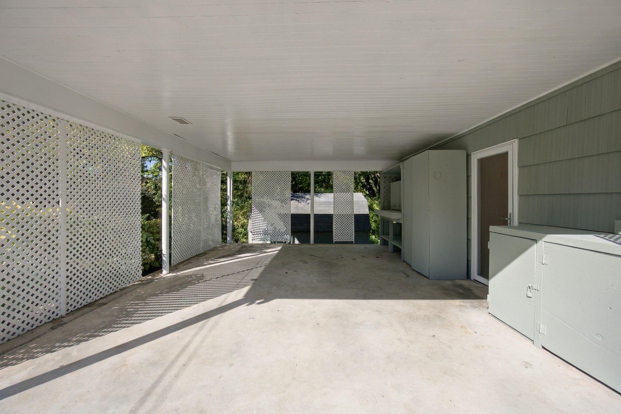 1061 Wynnwood Road