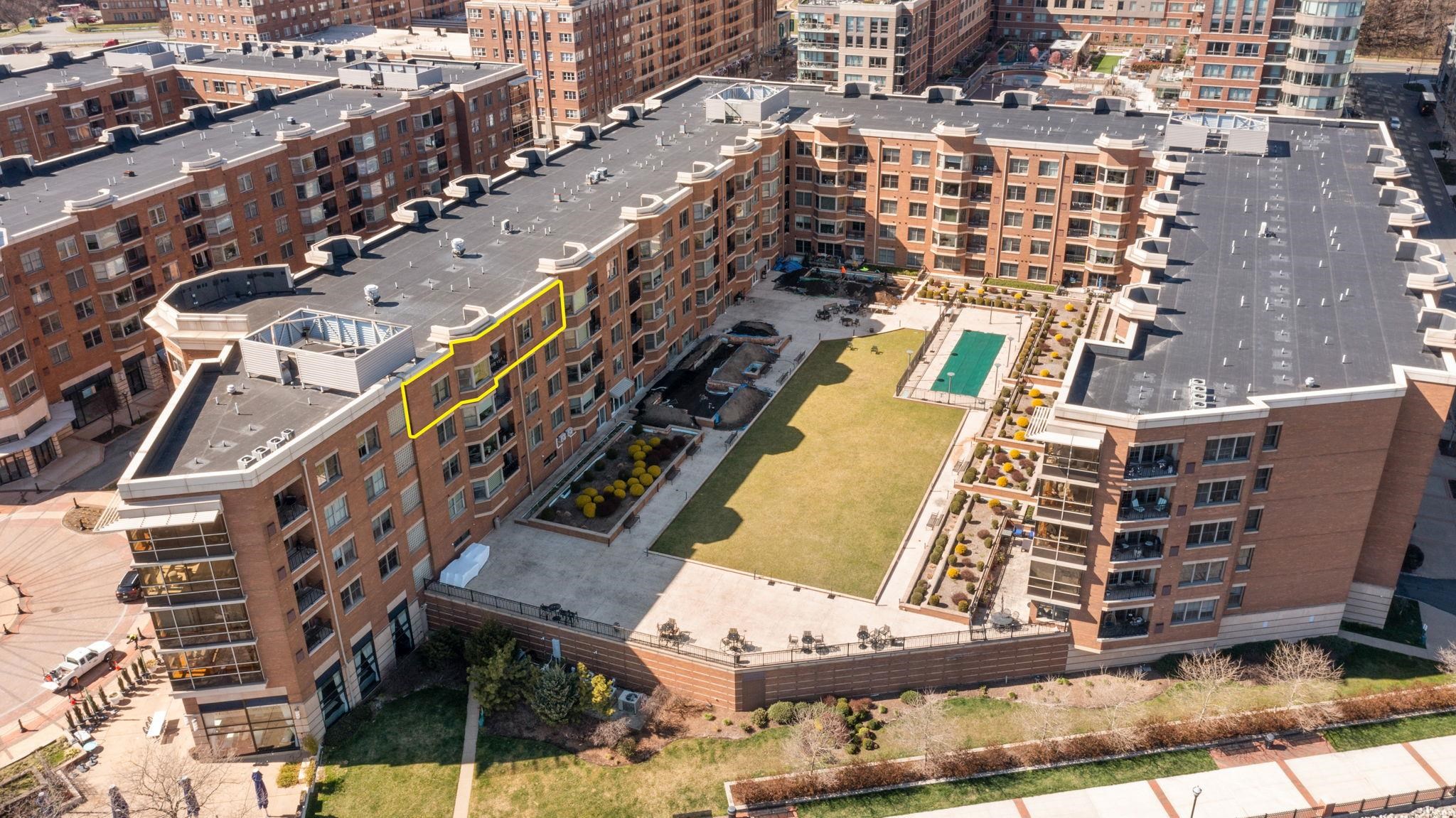 20 AVENUE AT PORT IMPERIAL Unit: 503