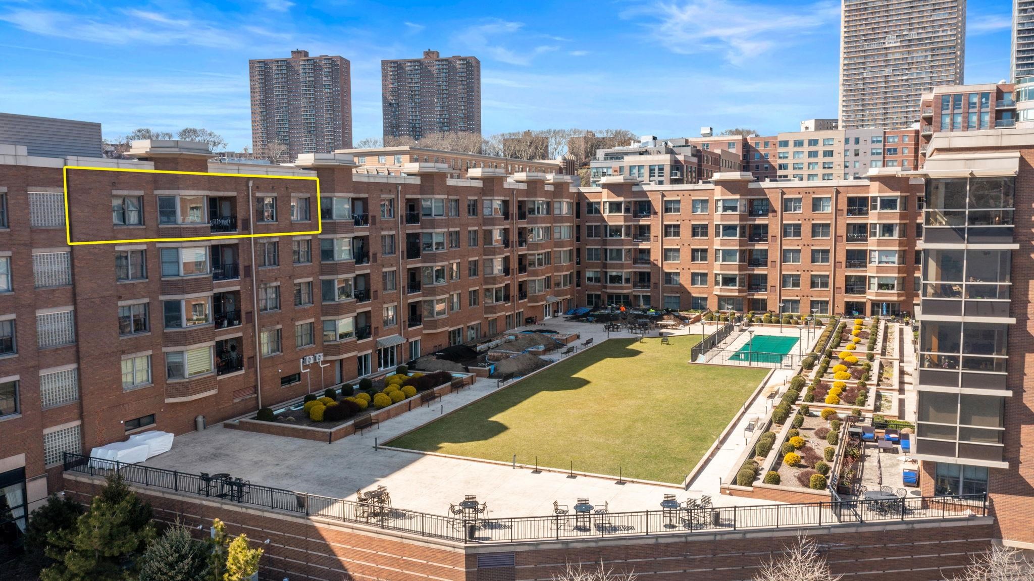 20 AVENUE AT PORT IMPERIAL Unit: 503