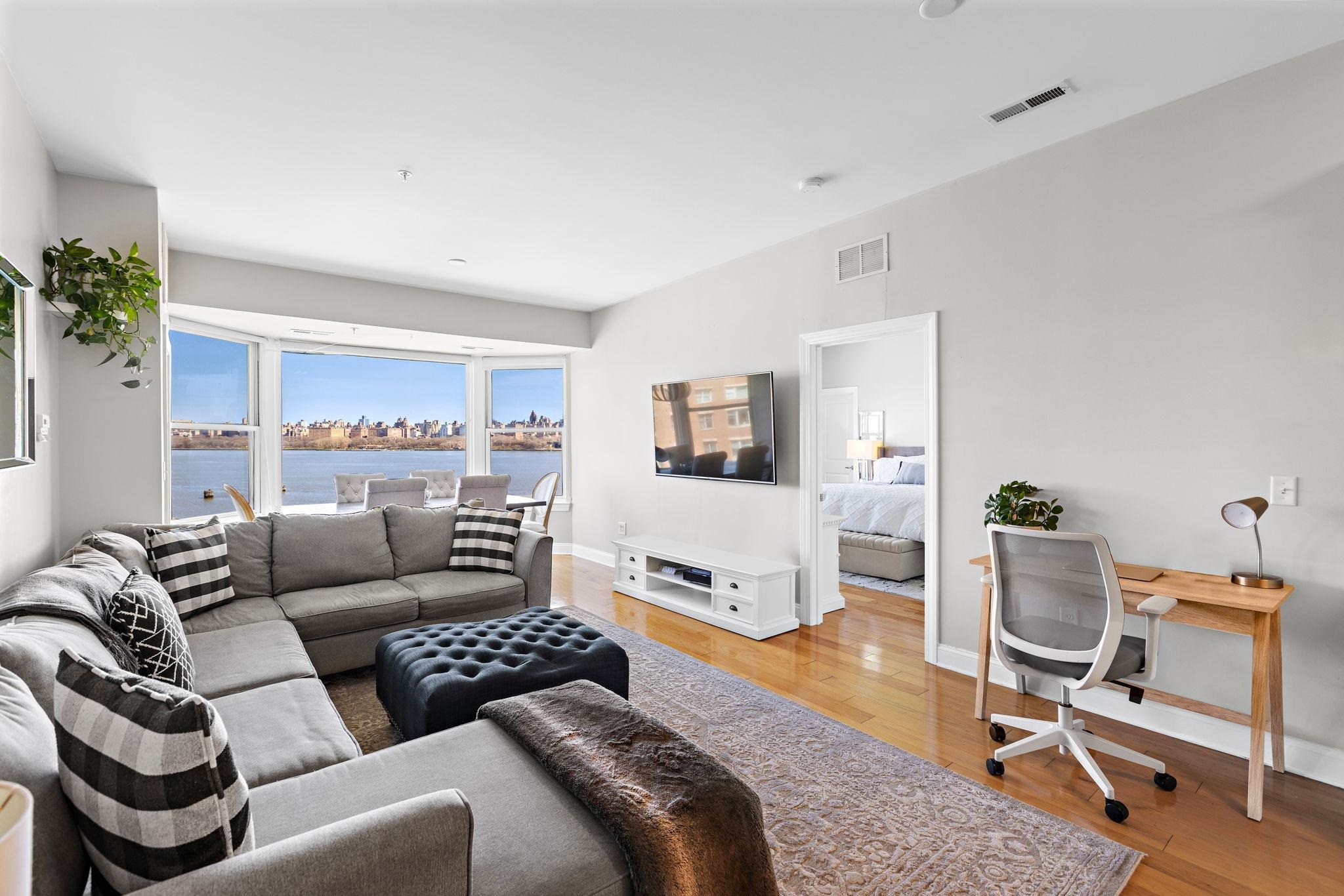 20 AVENUE AT PORT IMPERIAL Unit: 503