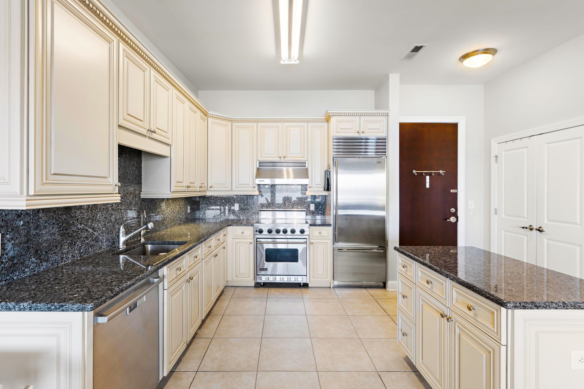 20 AVENUE AT PORT IMPERIAL Unit: 503