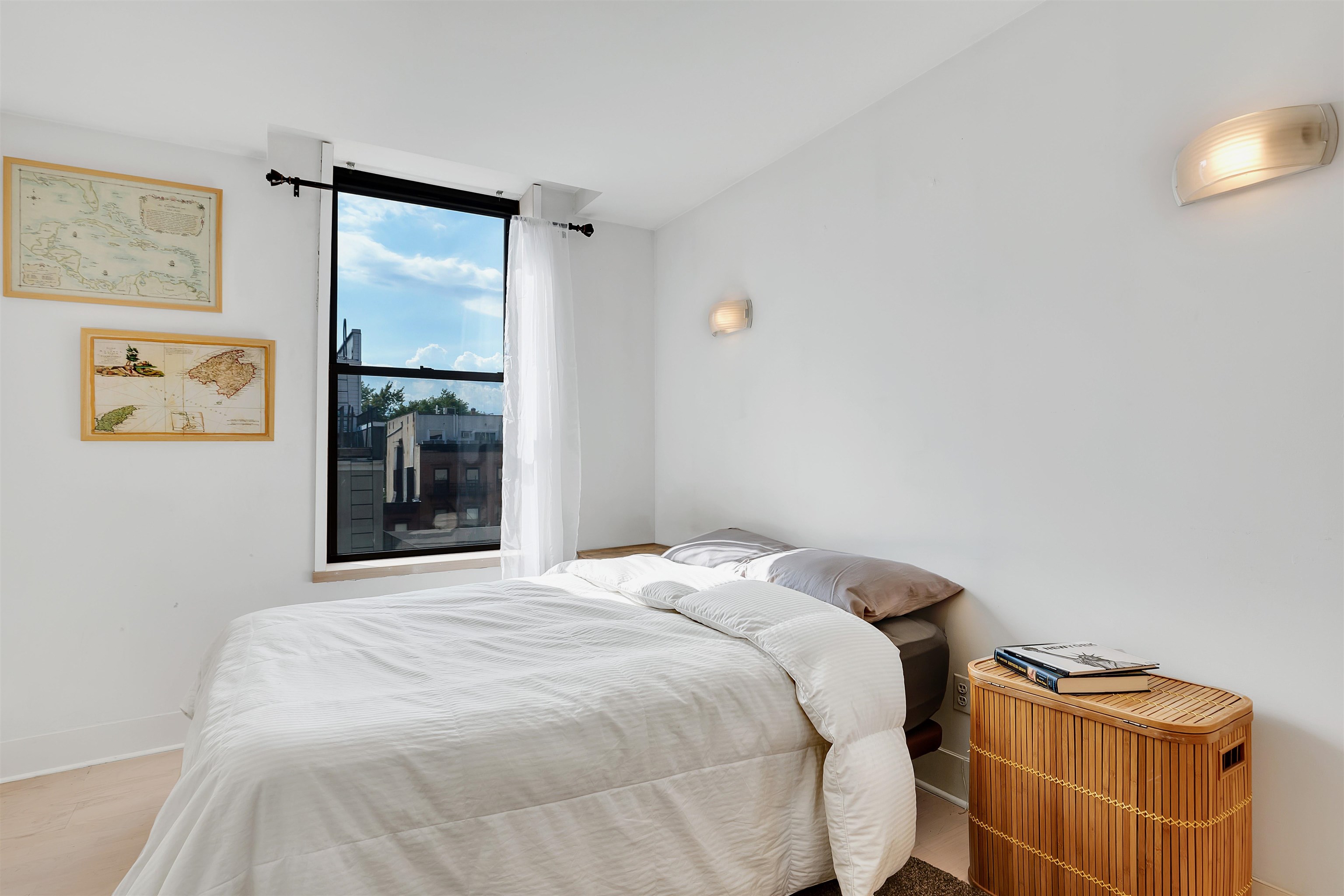 218 WASHINGTON ST Unit: 3A