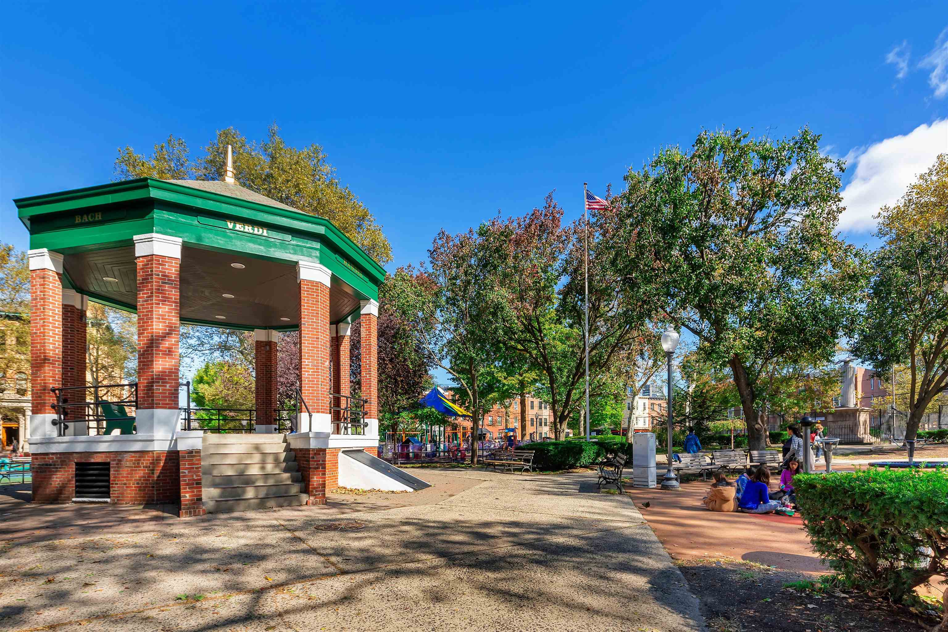 218 WASHINGTON ST Unit: 3A