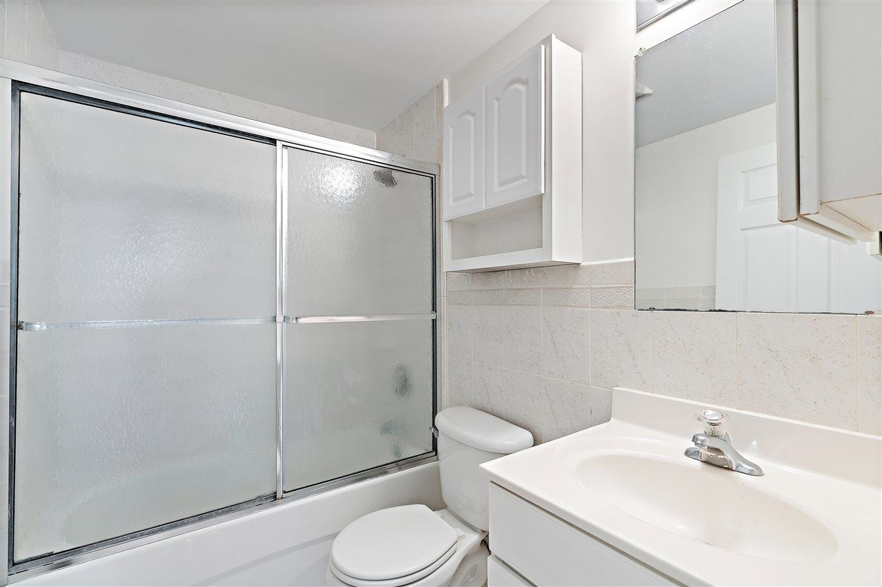 214 JACKSON ST Unit: 5