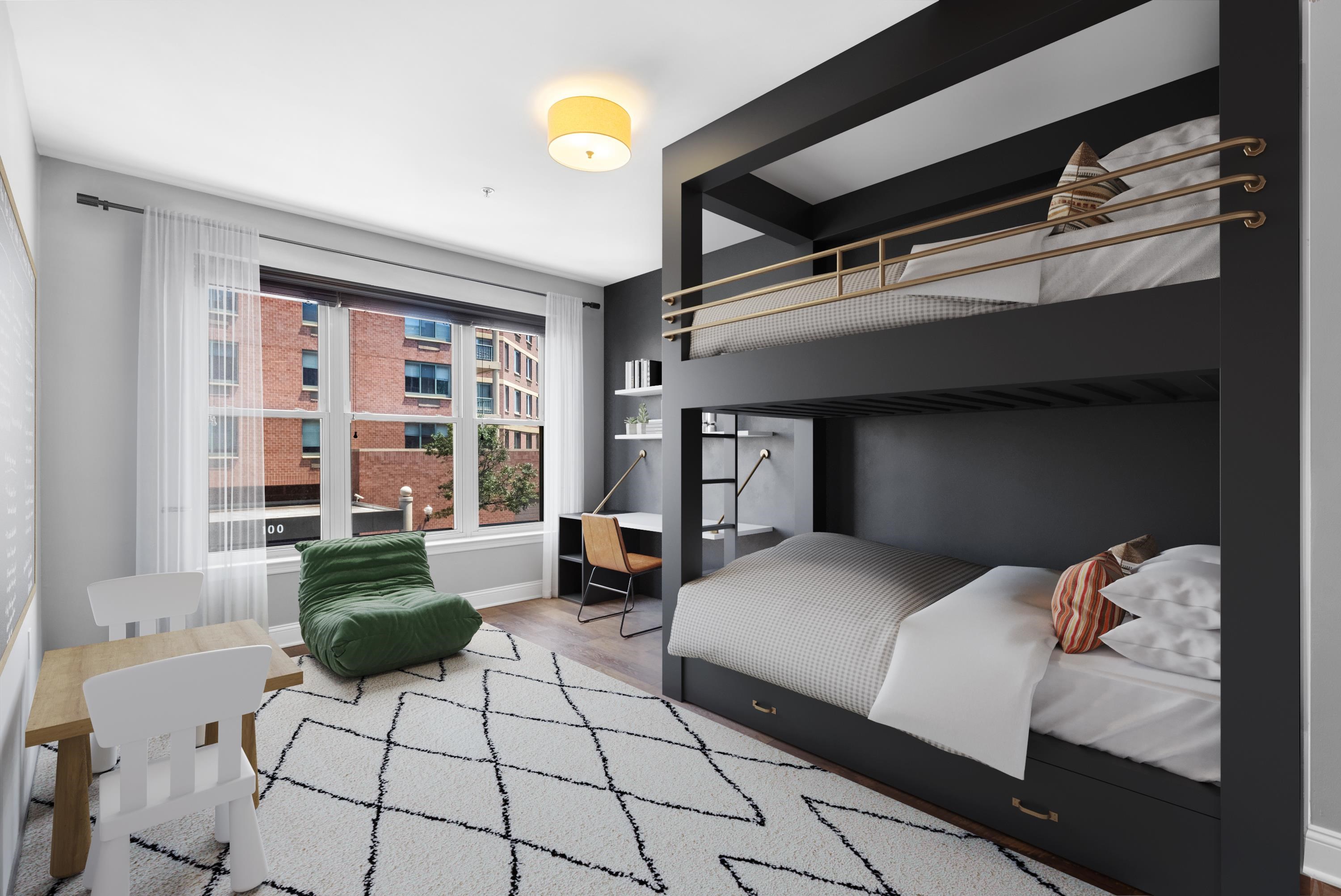 15 WARREN ST Unit: 102