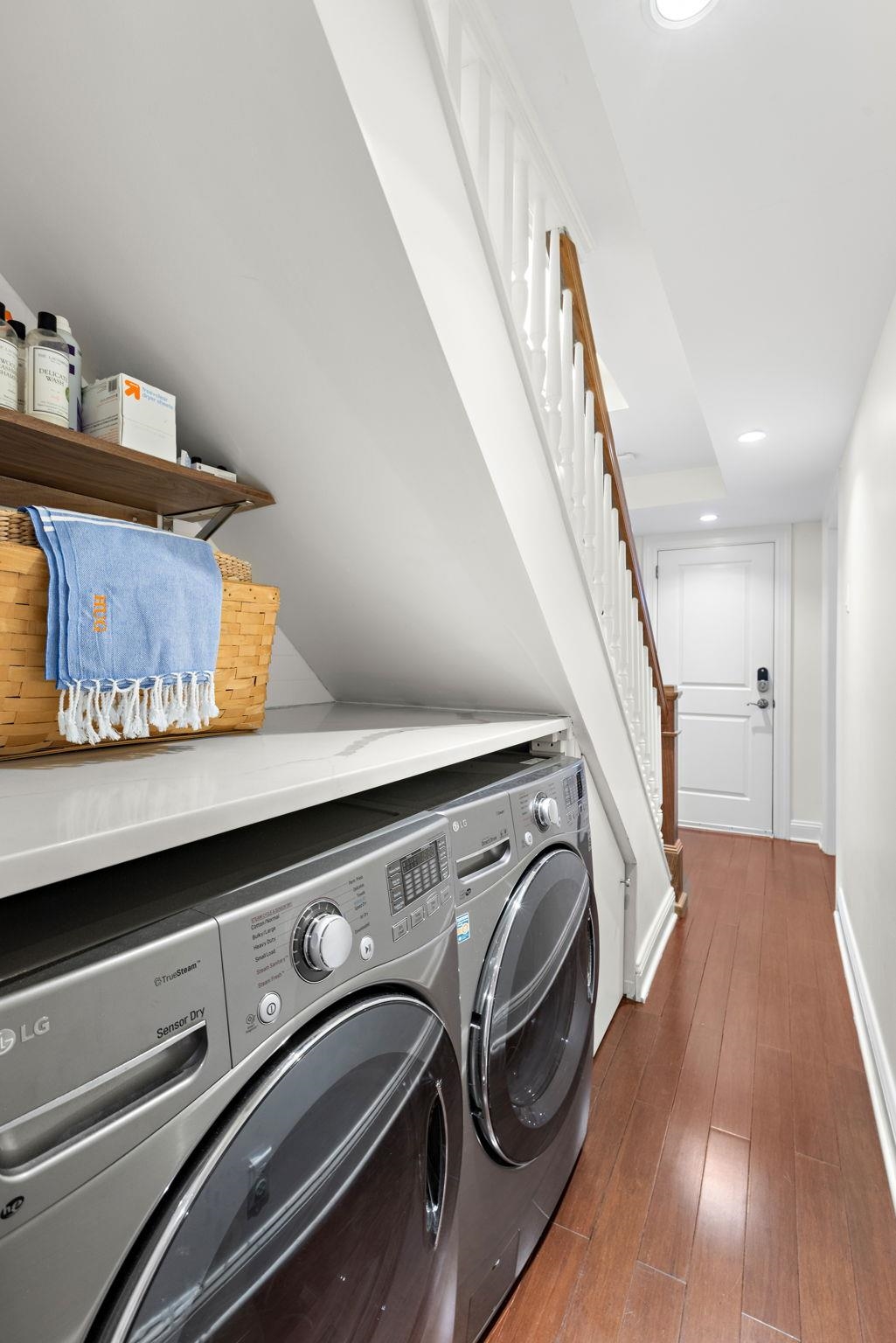 908 GARDEN ST Unit: 1