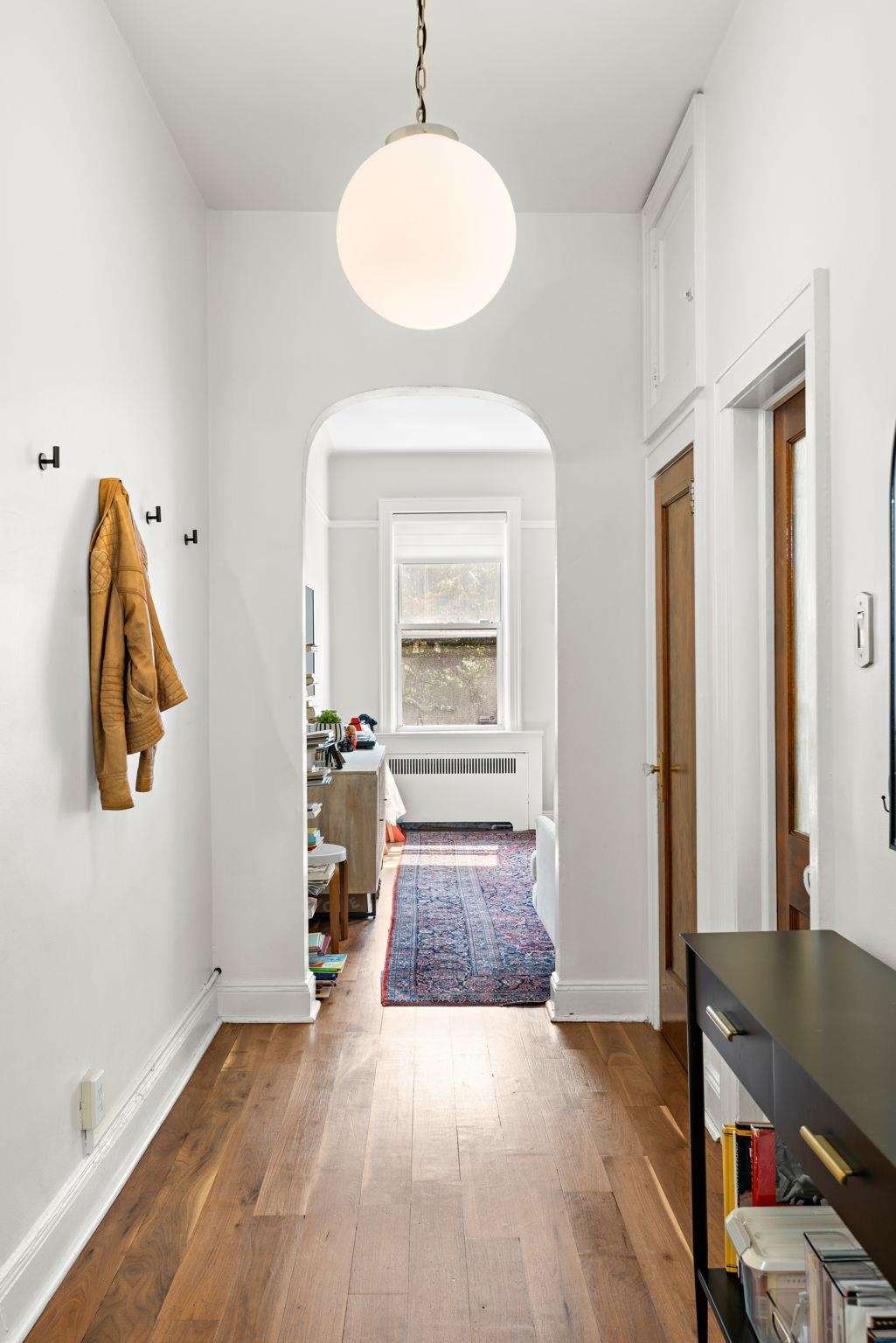 908 GARDEN ST Unit: 1