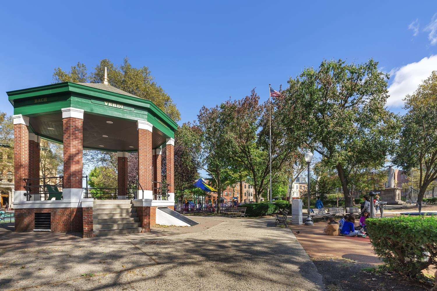 110 WASHINGTON ST Unit: 8