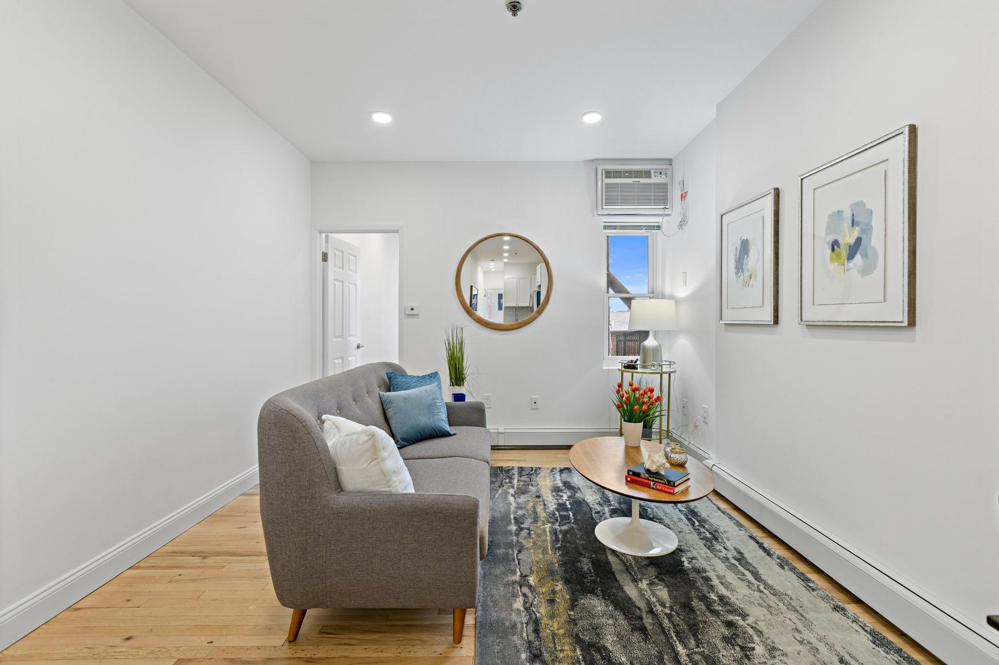 110 WASHINGTON ST Unit: 8