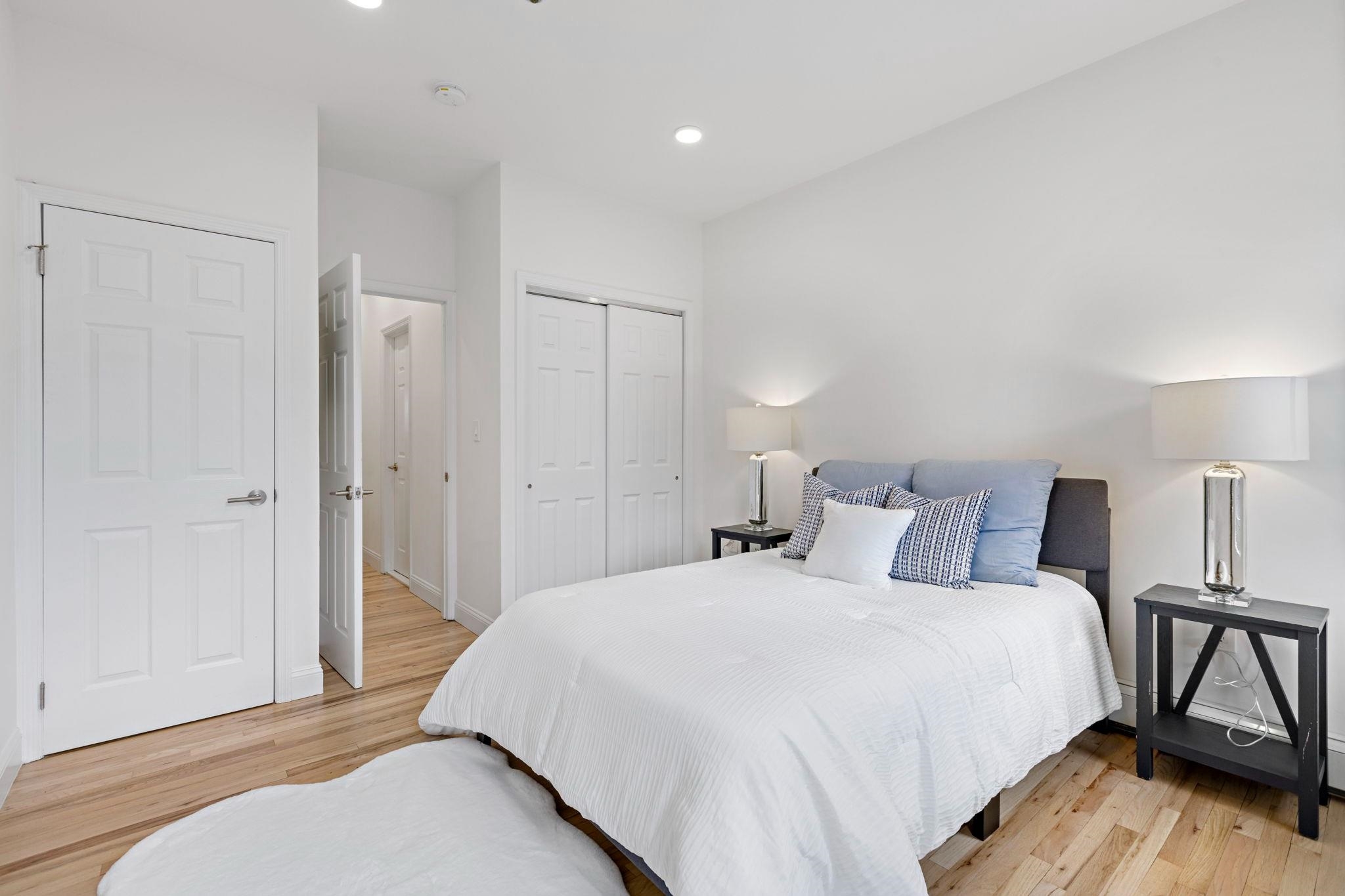 110 WASHINGTON ST Unit: 8