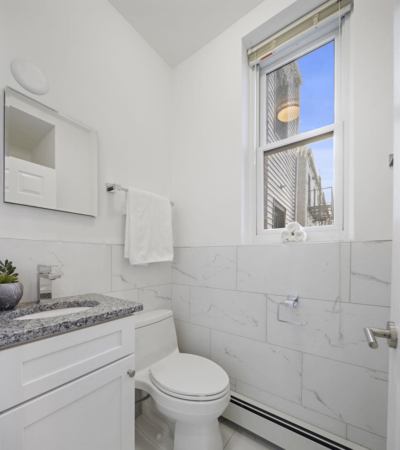 110 WASHINGTON ST Unit: 8