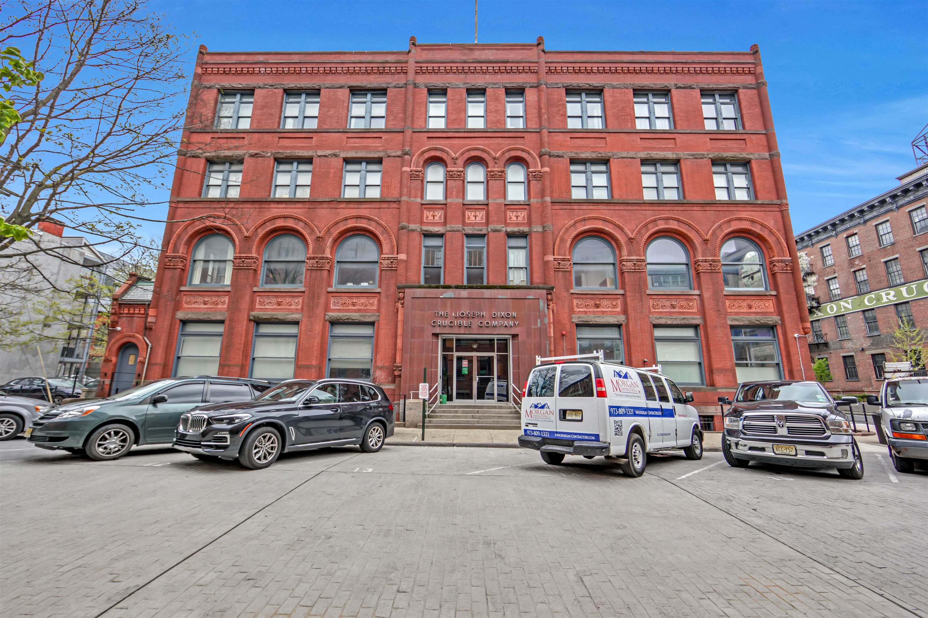 167 WAYNE ST Unit: 105