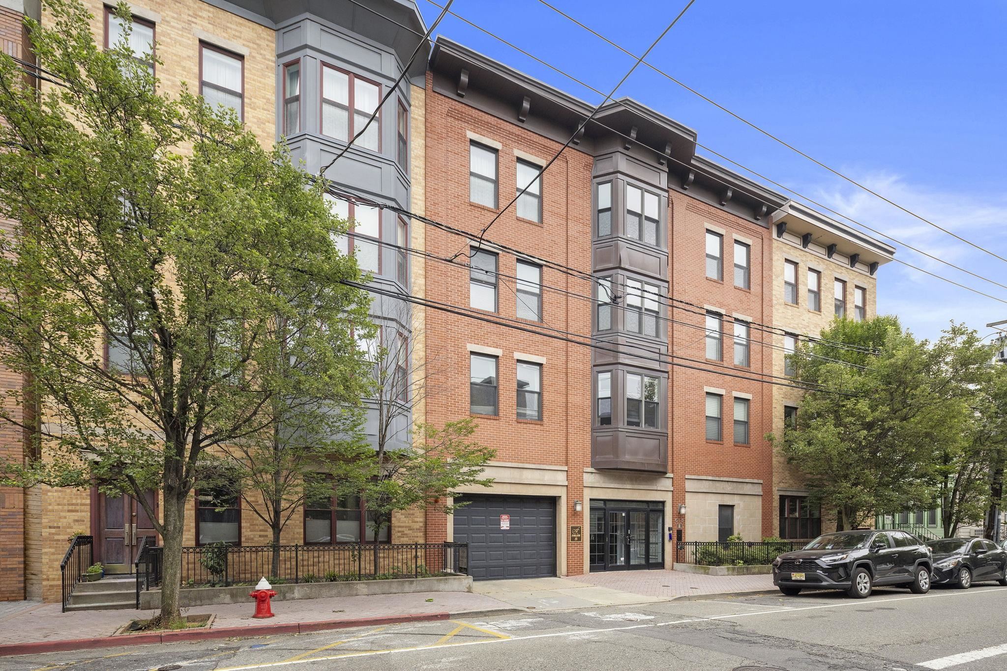 615 ADAMS ST Unit: 4A